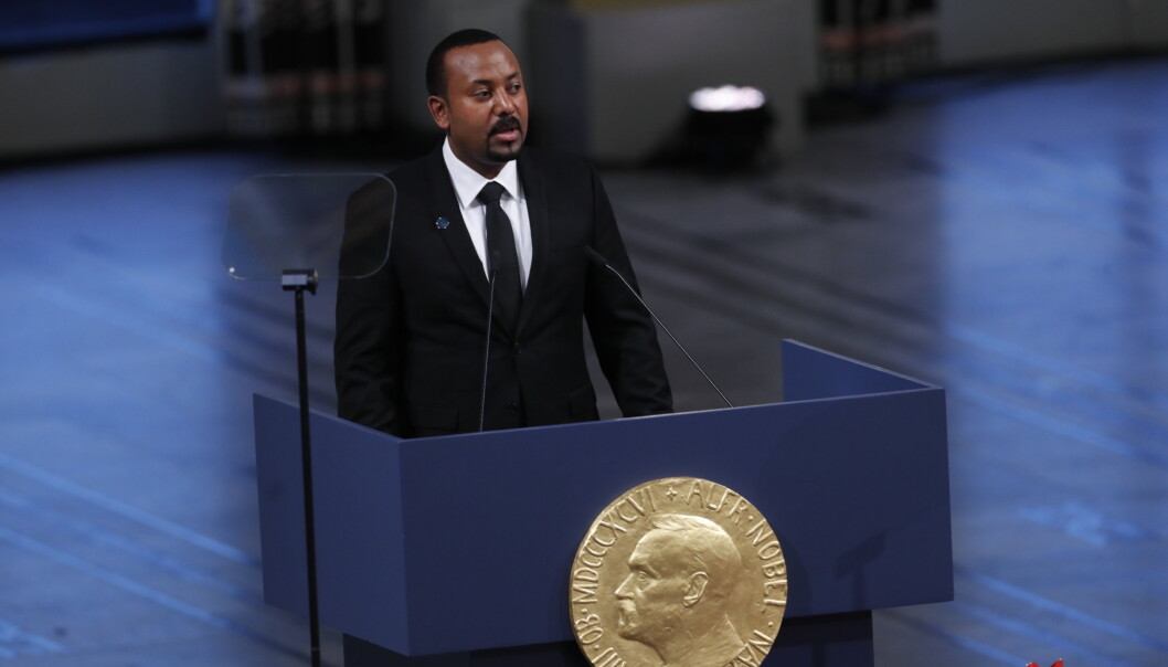 Mange etiopiere og omverdenen hadde store forhåpninger til statsminister Abiy Ahmed, som i 2019 ble tildelt Nobels fredspris. I dag anklages han for autoritært styre og grove brudd på menneskerettighetene, først og fremst i Tigray-regionen. Mange etiopiere og omverdenen hadde store forhåpninger til statsminister Abiy Ahmed, som i 2019 ble tildelt Nobels fredspris. I dag anklages han for autoritært styre og grove brudd på menneskerettighetene, først og fremst i Tigray-regionen.