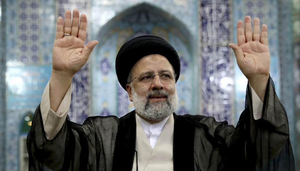 Den ultrakonservative dommeren Ebrahim Raisi vant nylig presidentvalget i Iran. Han erstatter Hassan Rouhani som har sittet i to perioder og dermed ikke kan bli gjenvalgt.