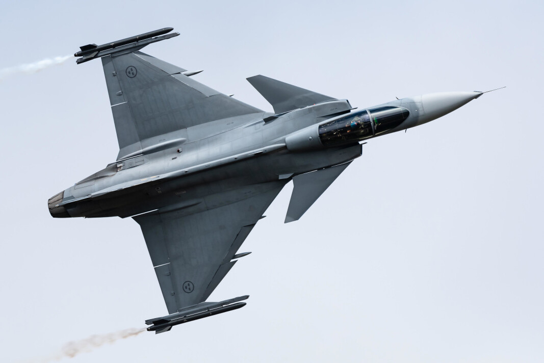 KAMPFLY: Et JAS 39 Gripen kampfly fra det svenske luftforsvaret. Sverige planlegger å kjøpe 60 nye Gripe E kampefly. KAMPFLY: Et JAS 39 Gripen kampfly fra det svenske luftforsvaret. Sverige planlegger å kjøpe 60 nye Gripe E kampefly.