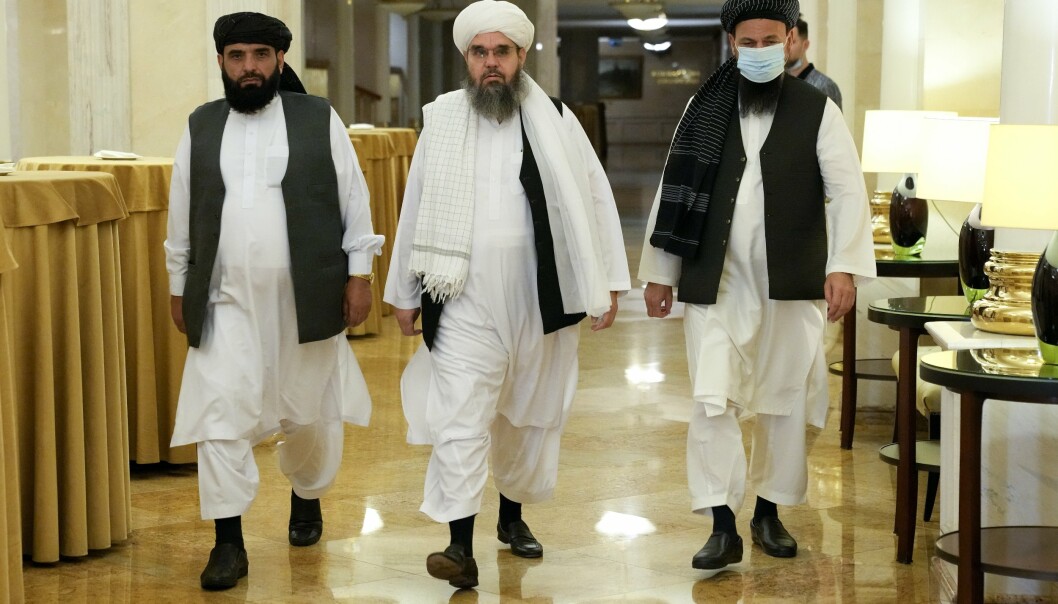 LEDERE: Talibans politiske ledere Suhil Shaheen (t.v.), Mawlawi Shahabuddin Dilawar (i midten) og Mohammad Naim (t.h.) besøkte i forrige uke Moskva.