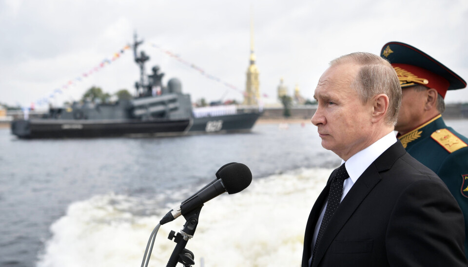 PARADE: Russlands president Vladimir Putin deltar på paraden i Sankt Petersburg i 2017. PARADE: Russlands president Vladimir Putin deltar på paraden i Sankt Petersburg i 2017.