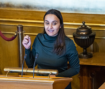 ØNSKER DEBATT: Seher Aydar i Rødt ønsker mer debatt rundt norske militærbidrag. Her på Stortingets talerstol i forbindelse med koronasituasjonen. ØNSKER DEBATT: Seher Aydar i Rødt ønsker mer debatt rundt norske militærbidrag. Her på Stortingets talerstol i forbindelse med koronasituasjonen.