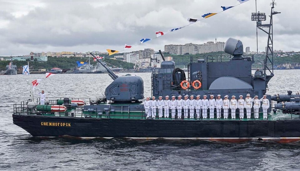 FARTØY: Fra paraden i Severomorsk på Kola-halvøya.