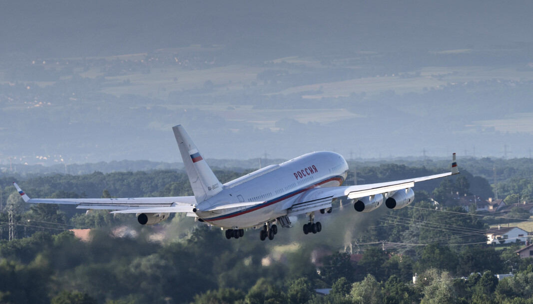 RUSSLAND: Presidentflyet Ilyushin Il-96, antatt å ha den russiske presidenten Vladimir Putin om bord, tar av fra Genève lufthavn Cointrin etter et toppmøte mellom USA og Russland 16. juni 2021. RUSSLAND: Presidentflyet Ilyushin Il-96, antatt å ha den russiske presidenten Vladimir Putin om bord, tar av fra Genève lufthavn Cointrin etter et toppmøte mellom USA og Russland 16. juni 2021.