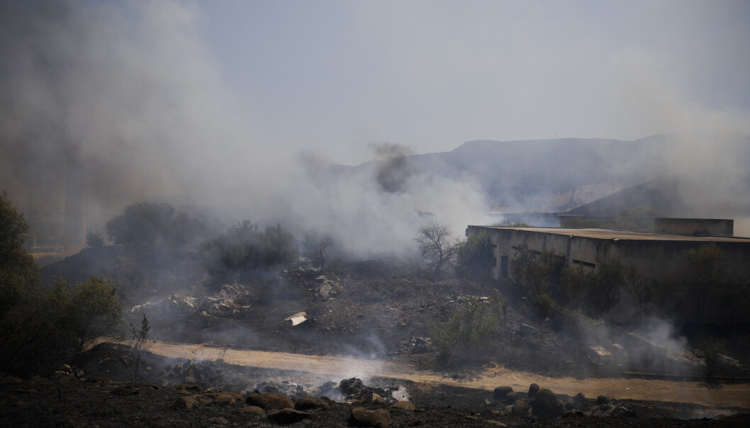 RAKETTANGREP: Åkre i brann i det nordlige Israel etter et rakettangrep fra Libanon onsdag. RAKETTANGREP: Åkre i brann i det nordlige Israel etter et rakettangrep fra Libanon onsdag.