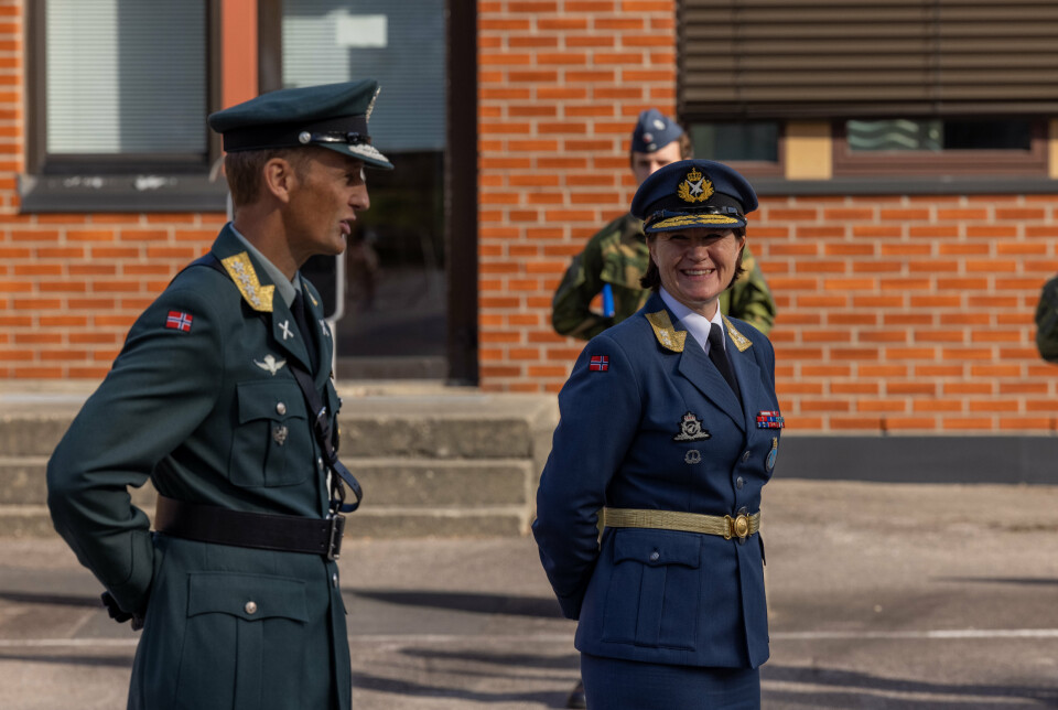 SJEFSMØTE: Forsvarssjef Eirik Kristoffersen holdt tale til Tonje Skinnarland, under seremonien onsdag.