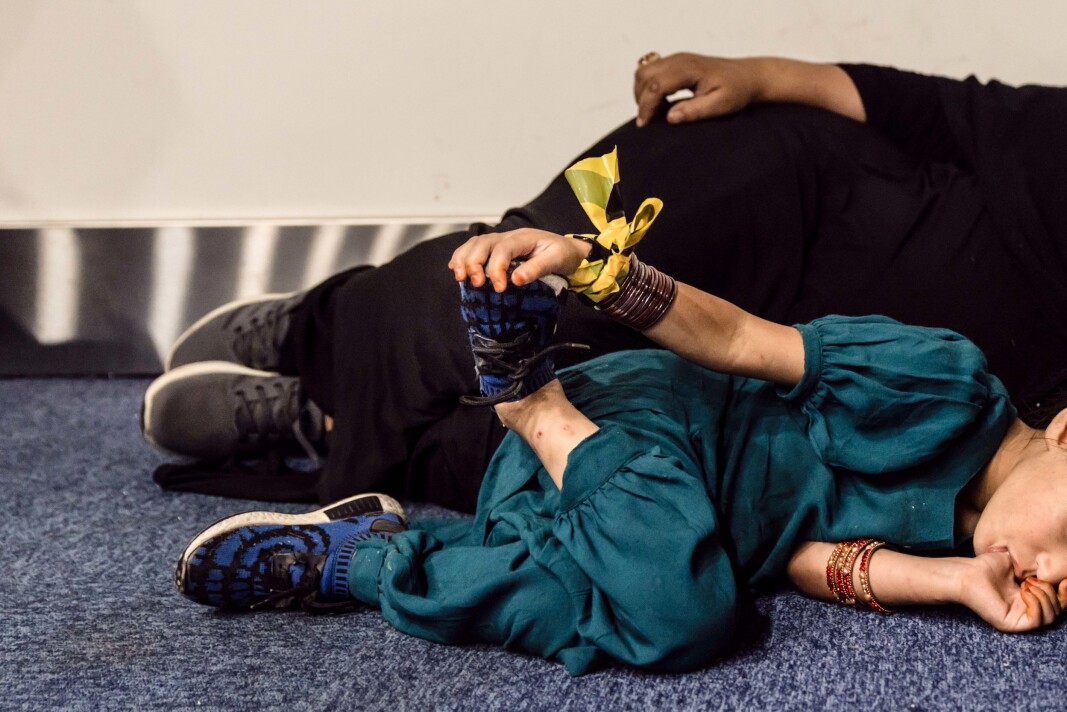 LANG REISE: Flyturen fra Kabul til Tbilisi tar rundt tre og en halv time, men det har for mange vært en kamp å komme seg til Kabul flyplass. Etter mellomlandingen i Tbilisi venter en flytur på fire til fem timer hjem til Norge. LANG REISE: Flyturen fra Kabul til Tbilisi tar rundt tre og en halv time, men det har for mange vært en kamp å komme seg til Kabul flyplass. Etter mellomlandingen i Tbilisi venter en flytur på fire til fem timer hjem til Norge.