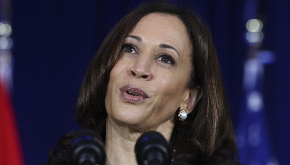 RINGTE SOLBERG: USAs visepresident Kamala Harris ringte fredag Norges statsminister Erna Solberg for å diskutere Afghanistan.