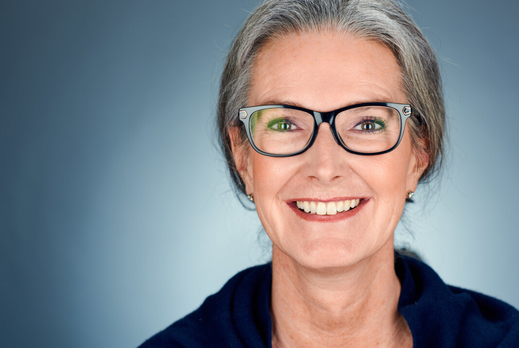 LUKT-PYSE: Birgitte Frisch i Forsvarsdepartementet sliter med at hun i detalj kan beskrive hvordan folk rundt seg henger opp klær til tørk og om de dusjer daglig. LUKT-PYSE: Birgitte Frisch i Forsvarsdepartementet sliter med at hun i detalj kan beskrive hvordan folk rundt seg henger opp klær til tørk og om de dusjer daglig.