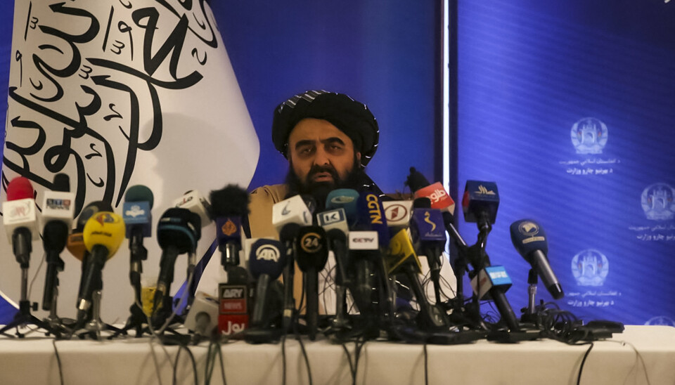 PRESSEKONFERANSE: Mawlawi Amir Khan Muttaqi, Talibans utenriksminister, under en pressekoferanse i Kabul 14. september.