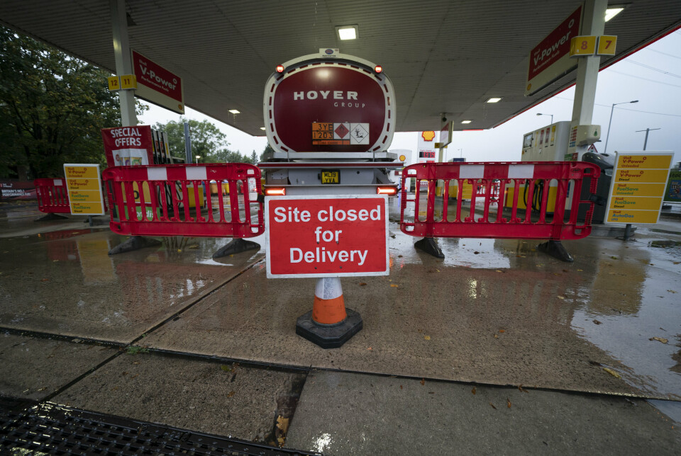 STENGT: En bensinstasjon i Manchester er stengt for påfyll etter panikkhandling av drivstoff.
