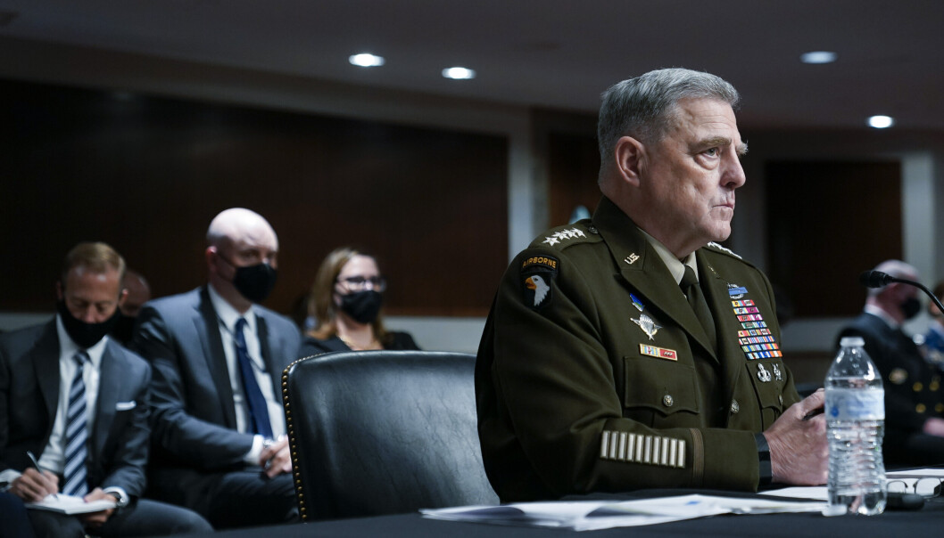 HØRING: Generalstabens leder Mark Milley sa til Senatet tirsdag at han hadde gitt råd om at rundt 2500 amerikanske styrker skulle bli værende i Afghanistan. HØRING: Generalstabens leder Mark Milley sa til Senatet tirsdag at han hadde gitt råd om at rundt 2500 amerikanske styrker skulle bli værende i Afghanistan.