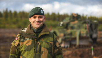 PROSJEKTLEDER: Major Cato Berg i Forsvarsmateriell. PROSJEKTLEDER: Major Cato Berg i Forsvarsmateriell.