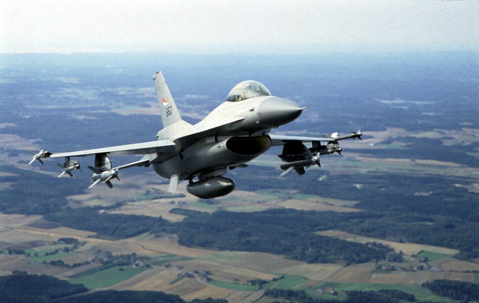 KAMPFLY: Fly av typen F-16, som Tyrkia ønsker å kjøpe fra USA, etter at de ikke lenger får kjøpe F-35.