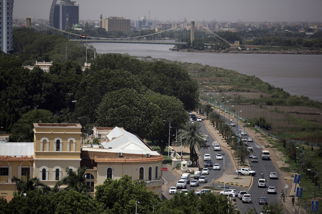 KHARTOUM: Sudans hovedstad Khartoum, der militære styrker skal ha pågrepet en rekke sivile regjeringsmedlemmer mandag.