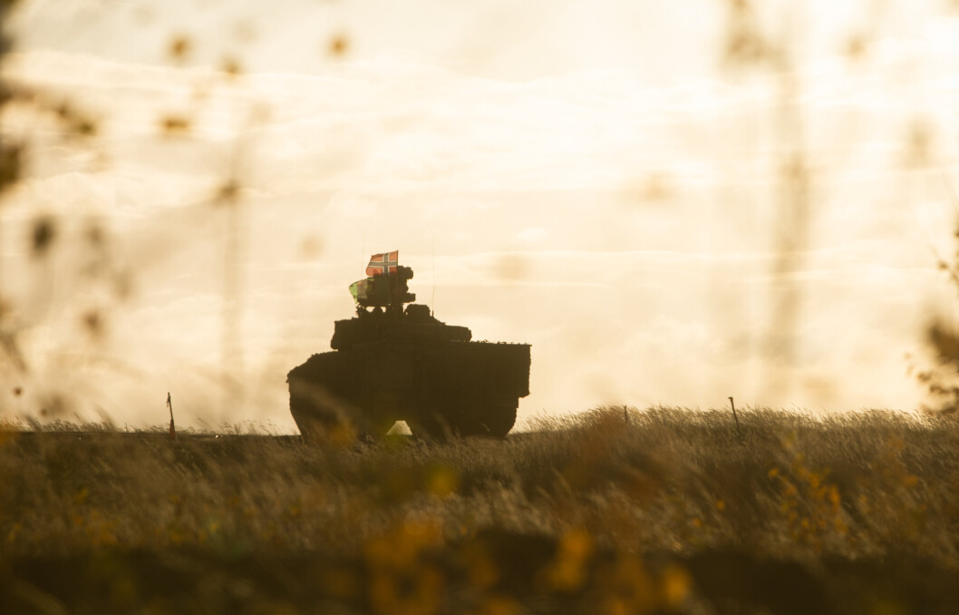 STORMPANSERVOGN: En norsk CV90-stormpanservogn under Iron Spear-konkurransen i Lativa. Norge skjøt seg til topps for andre året på rad. STORMPANSERVOGN: En norsk CV90-stormpanservogn under Iron Spear-konkurransen i Lativa. Norge skjøt seg til topps for andre året på rad.