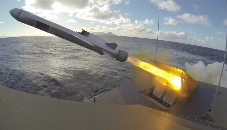 NAVAL STRIKE MISSILE: NSM avfyres fra kystkorvetten KNM Gnist utenfor Andøya. Nå skal det anskaffes flere missiler og overhaling av eksisterende våpen.