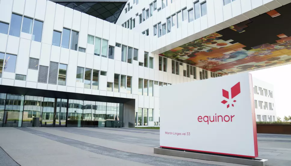 FORSVUNNET: Hovedkontoret til Equinor på Fornebu. En undervannskabel koblet til Equinors høyteknologiske plattformer 'Node 2' og 'Node 3' skal være forsvunnet.