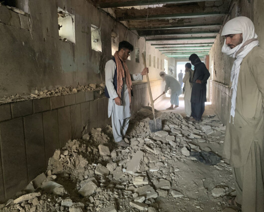 Tre drept i moskébombing i Afghanistan