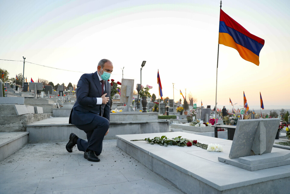 MINNES: Armenias statsminister Nikol Pashinyan minnes drepte fra krigen mot Aserbajdsjan i fjor.