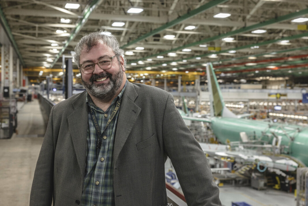 SEATTLE: Christopher Whitmer på Boeings fabrikk utenfor Seattle.
