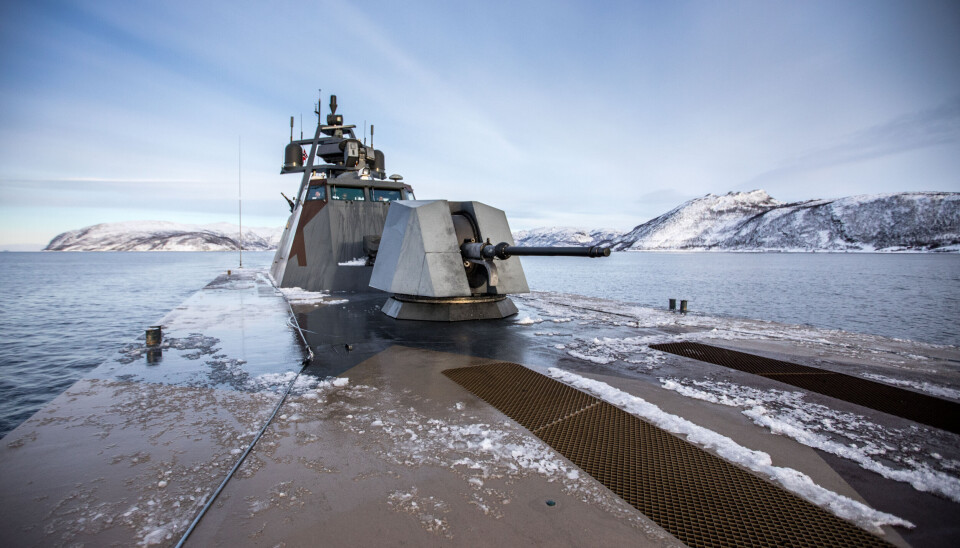 ØVELSE: KNM Skudd i vintervær utenfor kysten av Finnmark under øvelse Joint Viking 2017. Forsvaret vil ha åtte nye skyte- og øvingsfelt utenfor Finnmarkskysten.