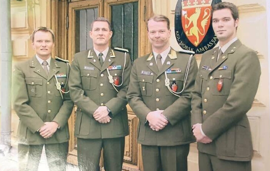 DEN NORSKE AMBASSADEN: Norske offiserer ved den norske ambassaden i Moskva. Fra venstre; Gunnar Gran, Trond Kaalsaas, forsvarsattaché Jørn Buø og Harold Nygaard.