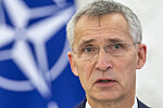 UKLARE: Natos generalsekretær Jens Stoltenberg kaller Russlands intensjoner «uklare.»