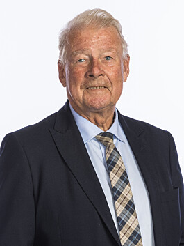 Carl I. Hagen (77) Carl I. Hagen (77)