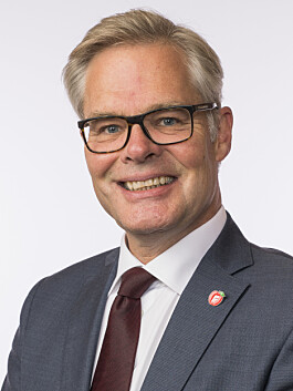 Hans Andreas Limi (61) Hans Andreas Limi (61)
