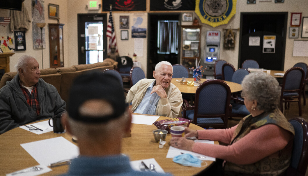 SAMLES: Overlevende veteraner fra Pearl Harbor-angrepet i 1941 samles 22. november 2021 i Oregon. SAMLES: Overlevende veteraner fra Pearl Harbor-angrepet i 1941 samles 22. november 2021 i Oregon.