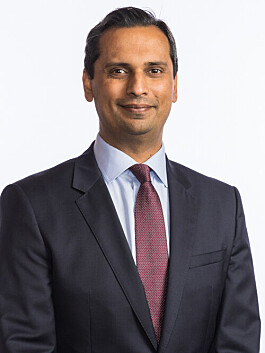 Mudassar Kapur (45) Mudassar Kapur (45)