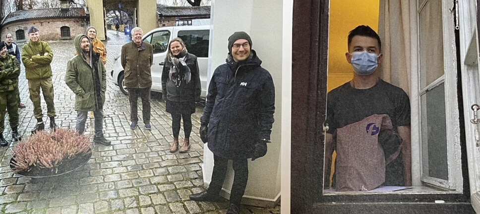 FARVEL: Smittevernregler sender vernepliktig journalist Jørgen Enkerud i covid-karante like før avslutning av tjenesten. De som tar avskjed med Jørgen er fra venstre Andrea Vassholmen Mostue, Mikael Hem, Axel Solheim, Øyvind Førland Olsen, Ole Kåre Eide, Erling Eikli, Andrea Rognstrand og Stian Eisenträger.