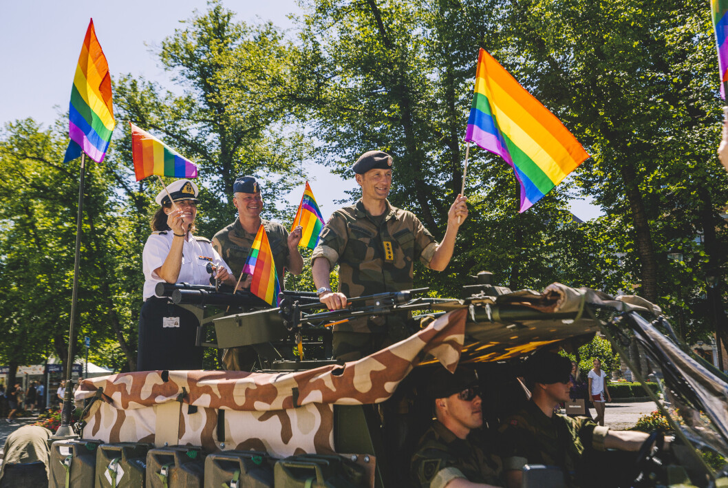 PRIDE: I juni ble Eirik Kristoffersen den første norske forsvarssjefen som deltok i Pride-paraden. PRIDE: I juni ble Eirik Kristoffersen den første norske forsvarssjefen som deltok i Pride-paraden.