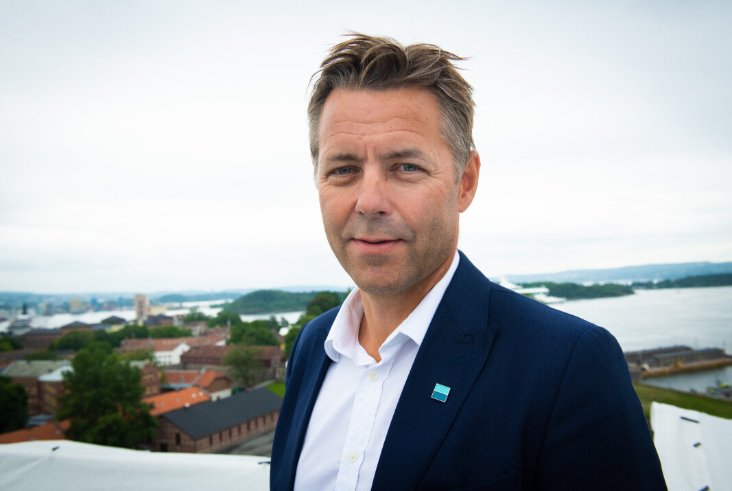SLUTTER: John Hammersmark har 23 års erfaring fra Forsvaret. Neste år slutter han i Rederiforbundet og gjør klar for en ny sesong som kaptein i Kompani Lauritzen. SLUTTER: John Hammersmark har 23 års erfaring fra Forsvaret. Neste år slutter han i Rederiforbundet og gjør klar for en ny sesong som kaptein i Kompani Lauritzen.
