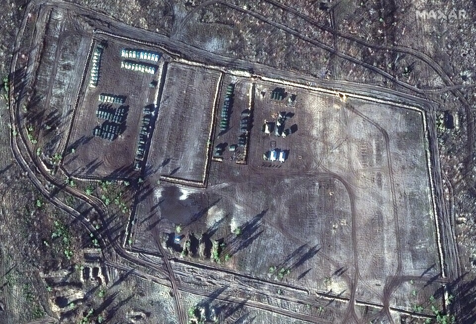 STYRKER: Satellittbilde som viser russiske styrker ved øvelsesområdet Pogonovo Voronezj-regionen.