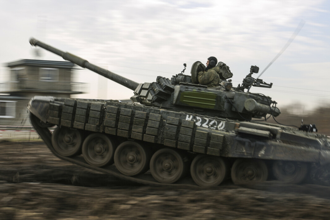 ØVELSE: En russisk stridsvogn under en øvelse i Krasnodar-regionen 14. desember.