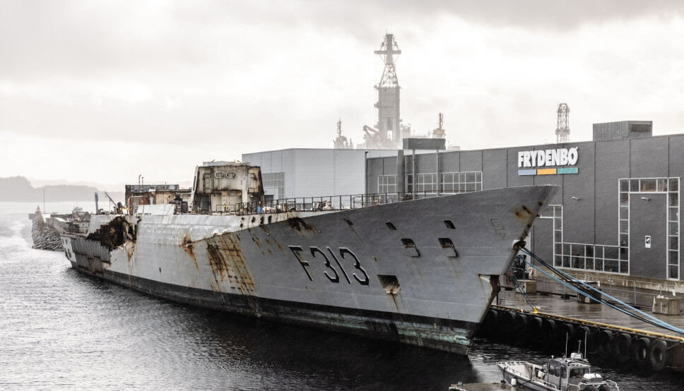 SISTE REIS: Opphuggingen av fregatten «Helge Ingstad» går inn i siste fase ved Norscrap West.