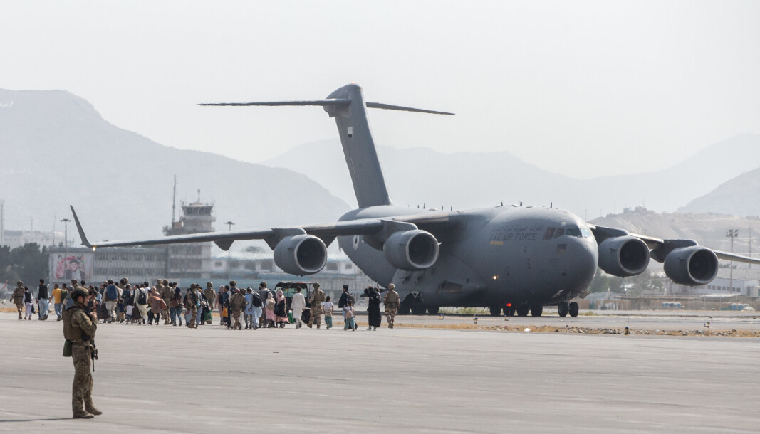 KABUL 2021: Nato og Norge trakk seg ut av Afghanistan i august. Det er en av hendelsene som har preget forsvarsåret 2021. Bildet viser evakueringen etter at Taliban overtok makten i Kabul. KABUL 2021: Nato og Norge trakk seg ut av Afghanistan i august. Det er en av hendelsene som har preget forsvarsåret 2021. Bildet viser evakueringen etter at Taliban overtok makten i Kabul.