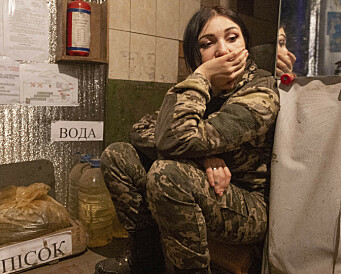 Kvinner i Ukraina må melde seg til militærtjeneste