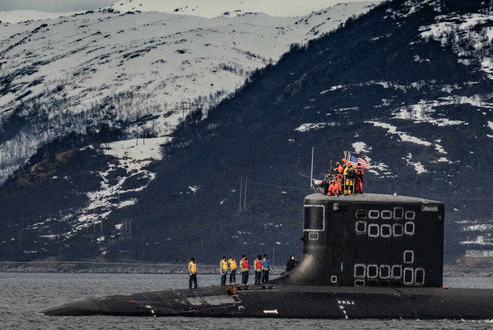 ATOMUBÅT: Amerikansk atomdrevet ubåt i Grøtsund havn utenfor Tromsø.