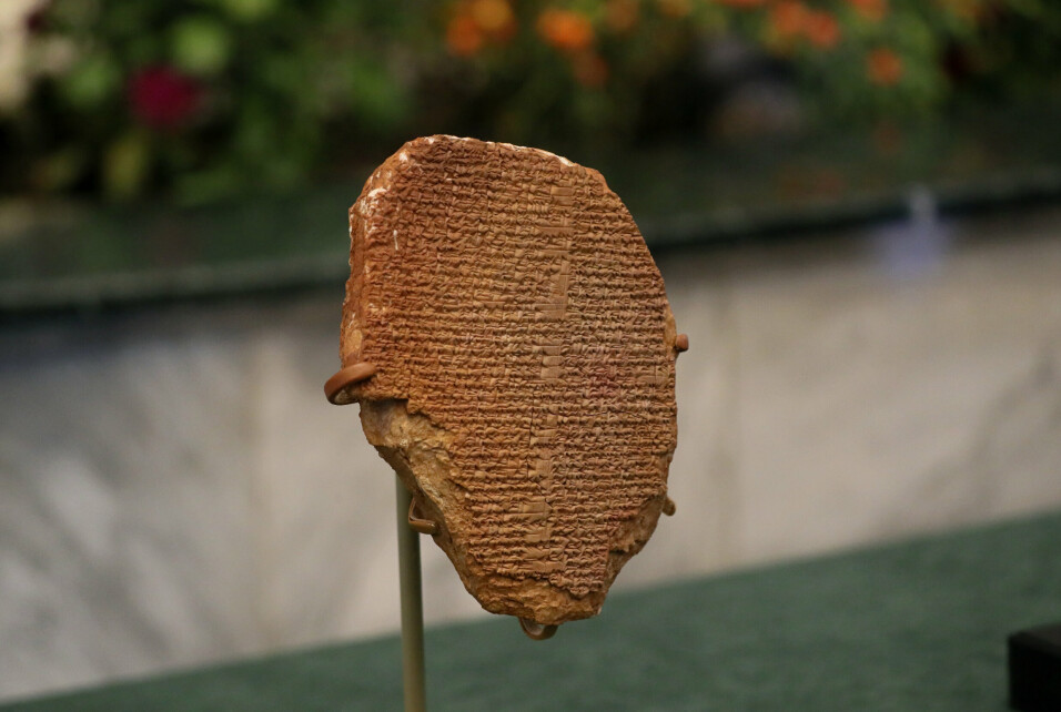HISTORISK: En 3500 år gammel leirtavle på utstilling i det irakiske utenriksdepartementet.