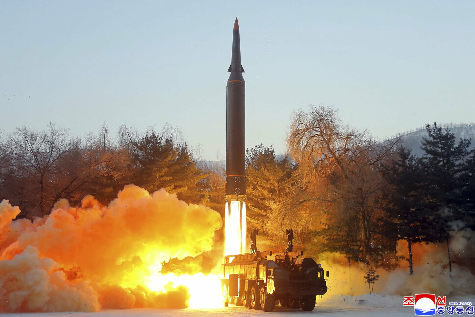 OPPSKYTING: Nord-Korea hevder at dette hypersoniske missilet ble vellykket testet onsdag. Informasjonen er ikke bekreftet av uavhengige kilder.