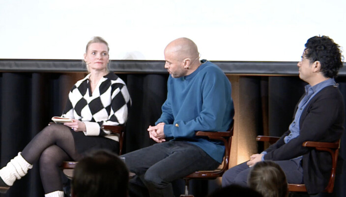 PODKAST: Under seminaret «Medietrender 2022» diskuterte Kristine Hellesland, Anders Sømme Hammer og Yohan Shanmugaratnam Forsvarets Afghanistan-podkast. PODKAST: Under seminaret «Medietrender 2022» diskuterte Kristine Hellesland, Anders Sømme Hammer og Yohan Shanmugaratnam Forsvarets Afghanistan-podkast.