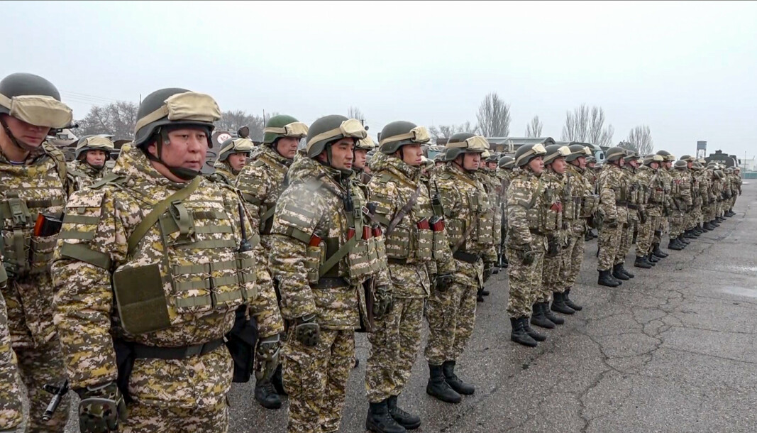 SOLDATER: Den kollektive sikkerhetspakten (CSTO) sendte drøyt 2.000 soldater til Kasakhstan for å bistå myndighetene med å slå ned opptøyer. Soldatene kom blant annet fra Kirgisistan (bildet)