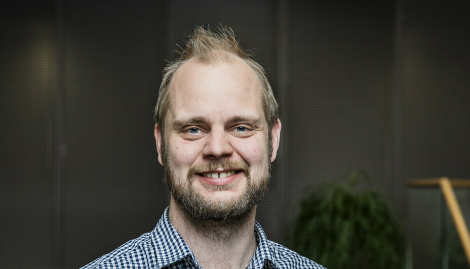 Mímir Kristjánsson i Rødt ber regjeringen om å avprivatisere renhooldet i Forsvaret.