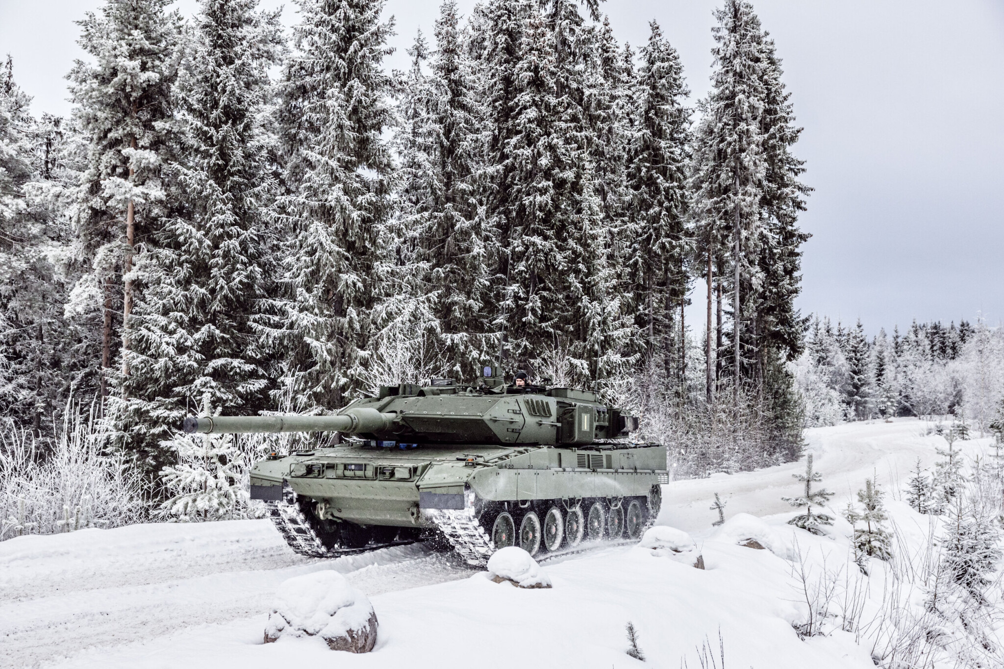 Leopard 2A7V and K2 Black Panther in Norway : r/TankPorn