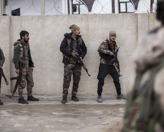 Kurderne jakter på IS-krigere etter fengselsangrep