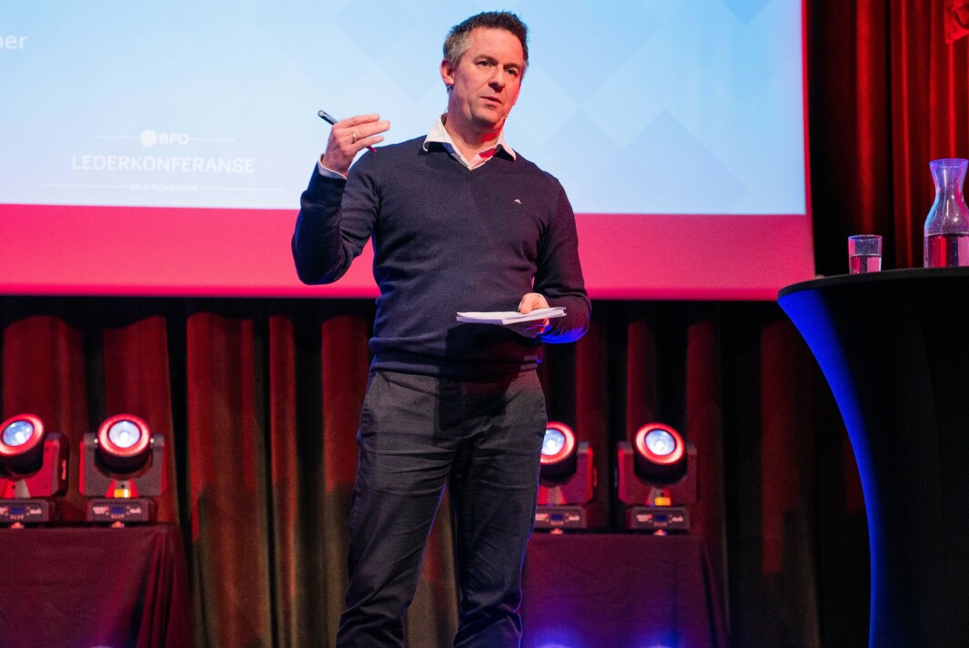 TEMPO: Det er avgjørende at de signalene som nå kommer om kompetanseutvikling, profesjonsutdanning og huller i bemanningen på mange områder blir lyttet til og tatt tak i, sier Jahren TEMPO: Det er avgjørende at de signalene som nå kommer om kompetanseutvikling, profesjonsutdanning og huller i bemanningen på mange områder blir lyttet til og tatt tak i, sier Jahren