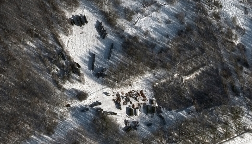 HVITERUSSLAND: Et satelittbilde viser luftvernstillinger i Hviterussland.